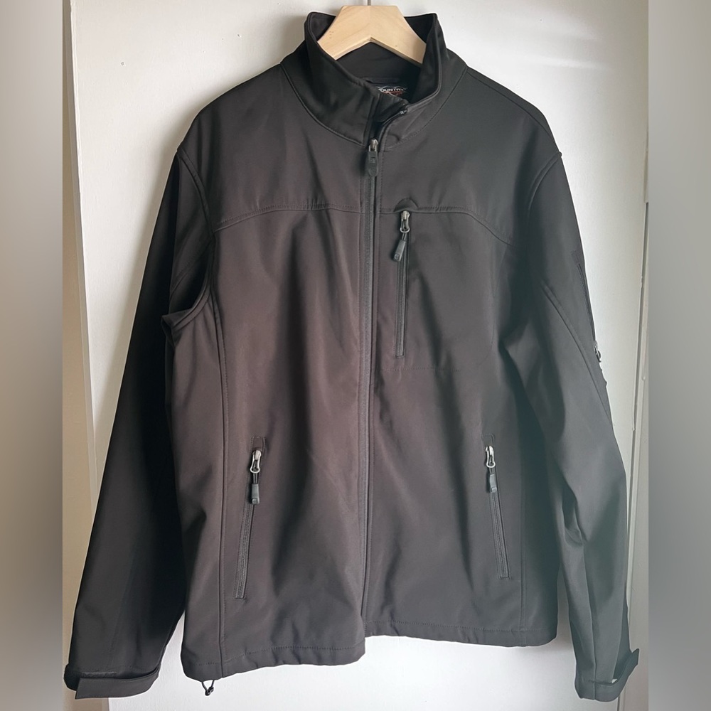 EUC Men's Free Country Black Softshell Jacket, M